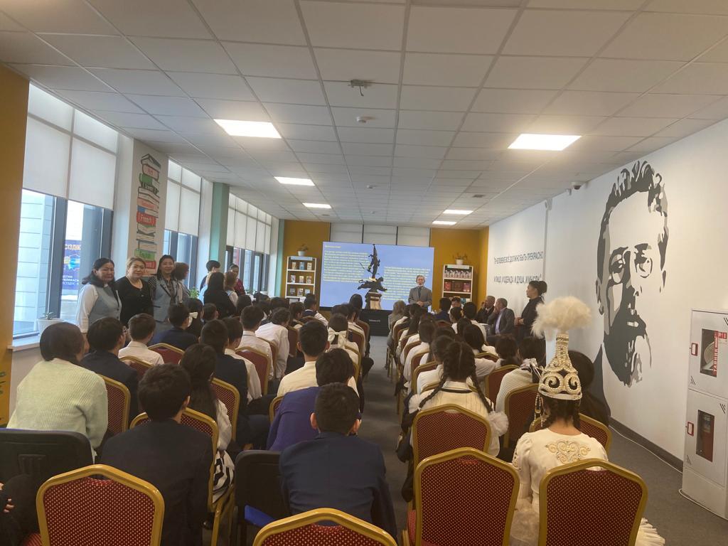 «Тәуелсіздіктің бастауы -Желтоқсан» тақырыбында кездесу кеші